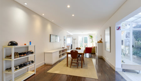 Casa de Vila à venda com 4 quartos, sendo 3 suítes,  em Chácara Santo Antônio, São Paulo, SP