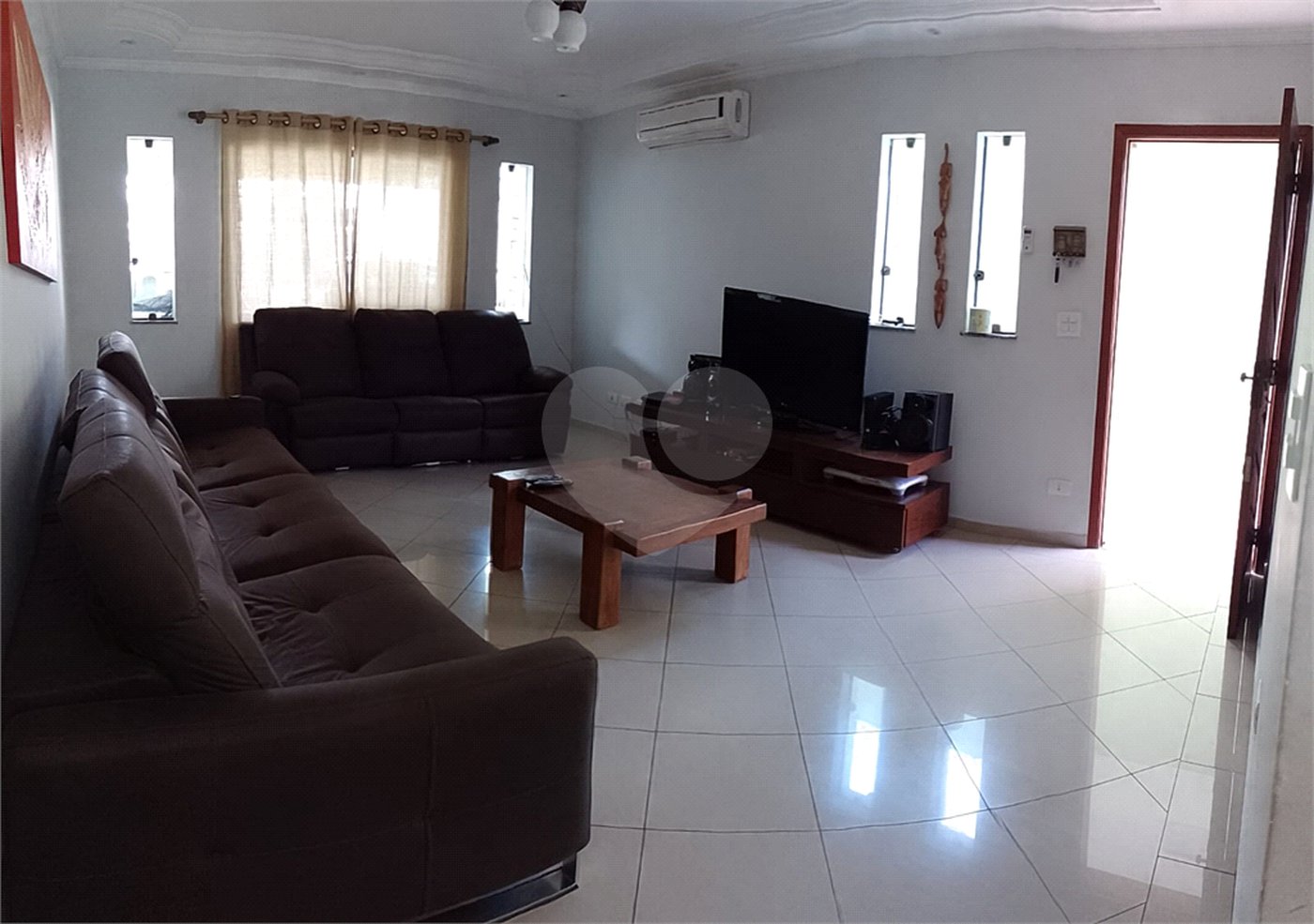 Sobrado à venda com 3 quartos, sendo 1 suíte, em Jardim Regina, São Paulo, SP