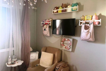 Apartamento à venda com 3 quartos, sendo 2 suítes,  em Fazenda Morumbi, São Paulo, SP