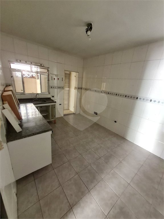 Sobrado à venda com 3 quartos em Santana, São Paulo, SP