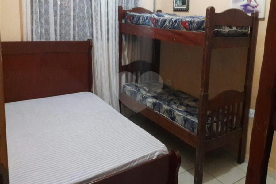 Casa à venda com 3 quartos em Balneário Laranjeiras, Itanhaém, SP