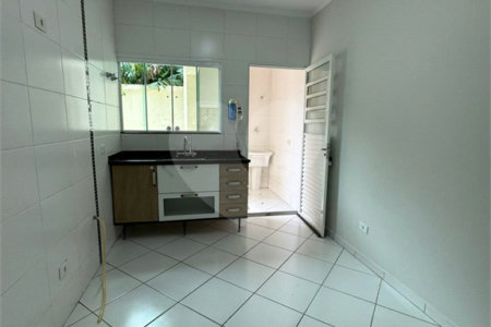 Casa à venda com 3 quartos, sendo 1 suíte, no condomínio Bella Vita, Atibaia - SP