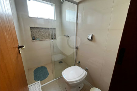 Casa à venda com 4 quartos, sendo 2 suítes,  em Vila São Gonçalo, Itapetininga, SP