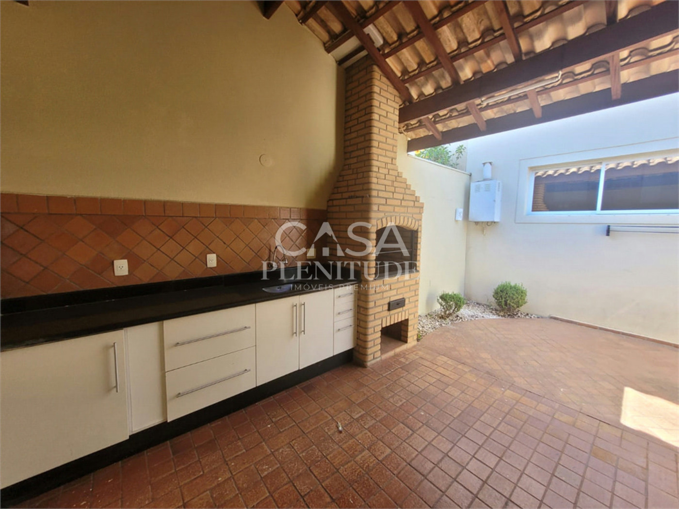 Casa em condomínio à venda com 3 quartos, sendo 1 suíte, em Parque Campolim, Sorocaba, SP