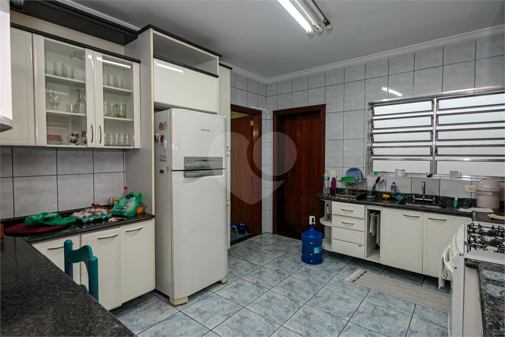 Casa Térrea à venda com 3 suítes em Jardim Petrópolis, São Paulo, SP