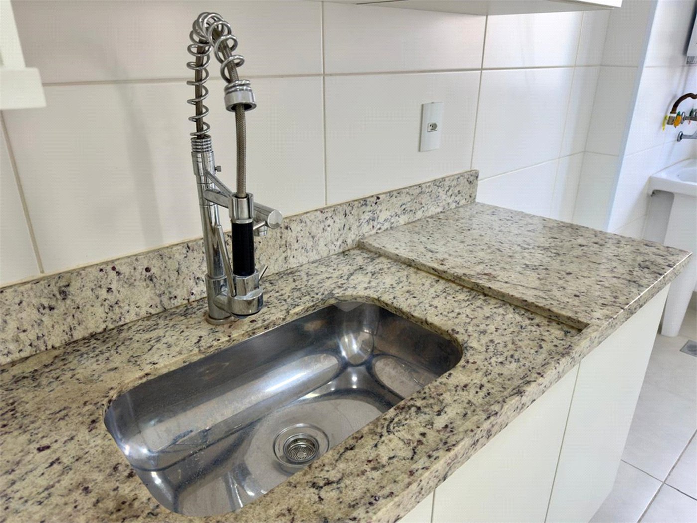 Apartamento à venda ou para alugar com 2 suítes em Jardim Faculdade, Sorocaba, SP