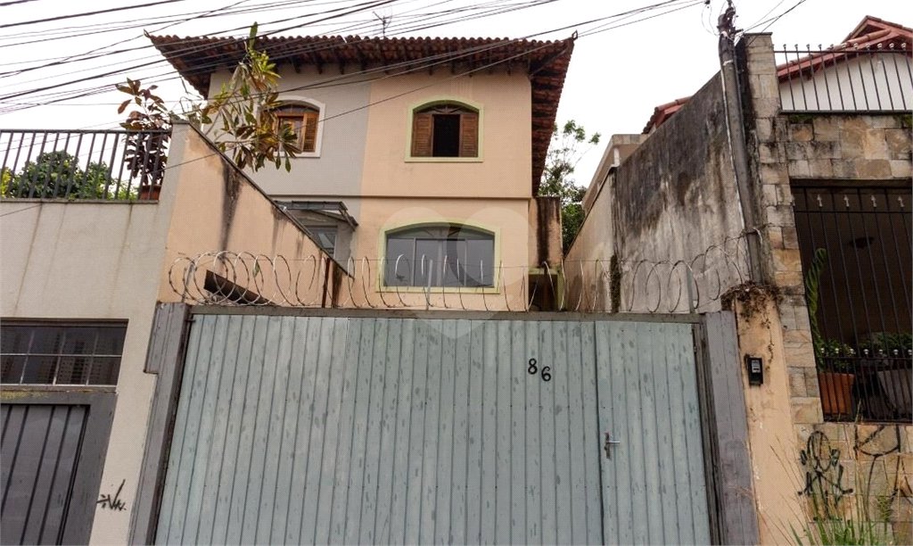 Sobrado à venda com 3 quartos, sendo 1 suíte, em Vila Vasconcelos, São Paulo, SP