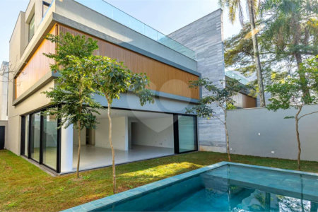 Casa à venda com 4 suítes no condomínio Unyco, São Paulo - SP