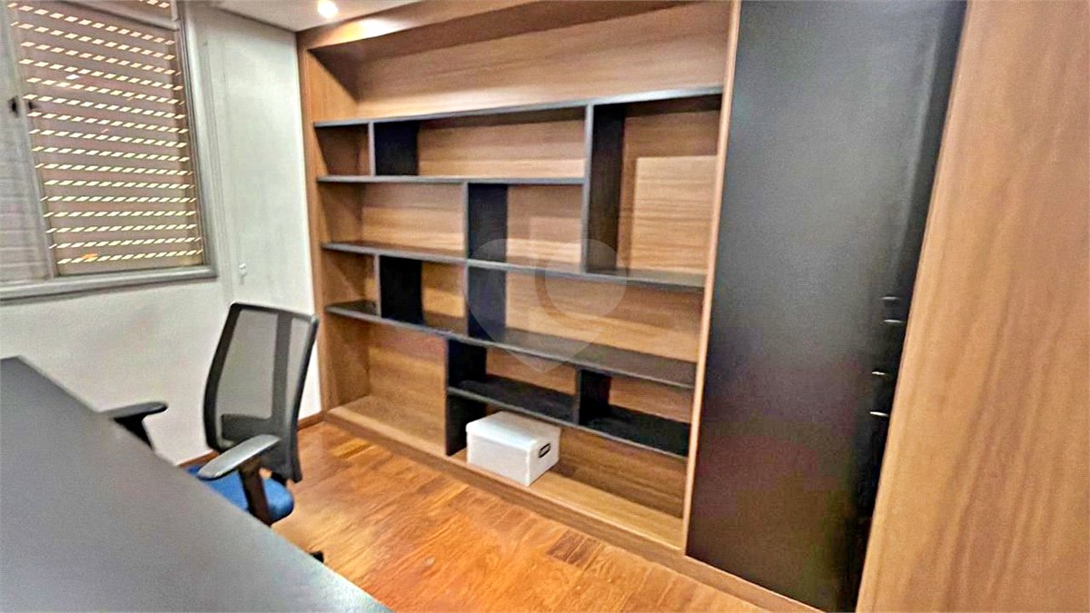 Apartamento à venda com 3 quartos, sendo 1 suíte, em Santo Amaro, São Paulo, SP