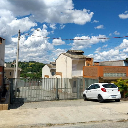 Casa à venda com 2 quartos, sendo 1 suíte, no condomínio Ceu de Brigadeiro, Sorocaba - SP
