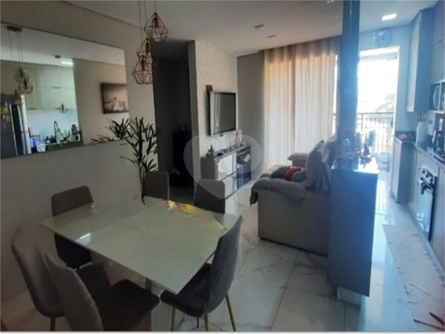Apartamento à venda com 3 quartos, sendo 1 suíte,  em Vila Guilherme, São Paulo, SP