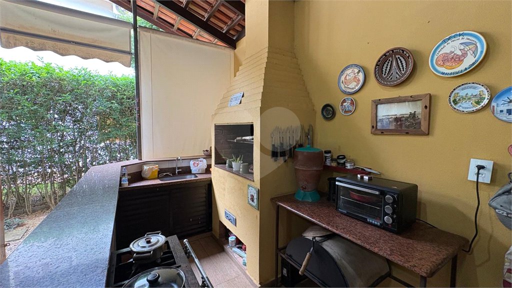 Casa à venda com 4 quartos, sendo 2 suítes,  no condomínio Vivendas do Lago, Sorocaba - SP