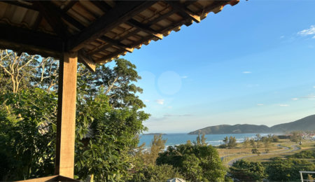 Casa à venda com 2 quartos em Tucuns, Armação dos Búzios, RJ