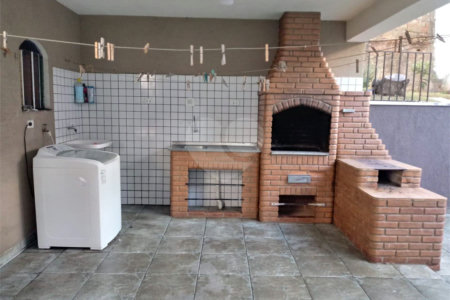 Casa à venda com 3 quartos, sendo 1 suíte, em Jardim São Pedro, Mogi das Cruzes, SP