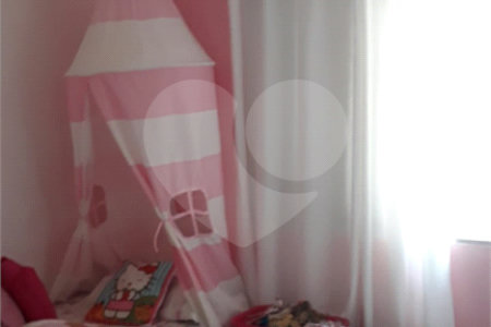 Casa à venda com 3 quartos no condomínio Millenion Iii, Mogi das Cruzes - SP
