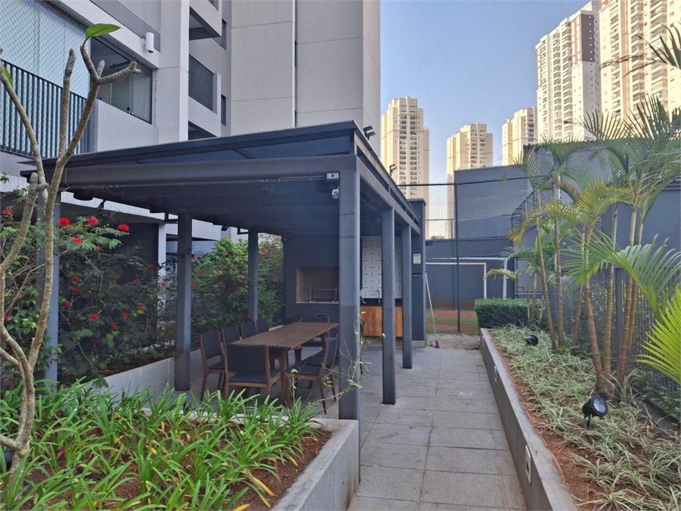 Apartamento à venda com 2 quartos, sendo 1 suíte, em Ferreira, São Paulo, SP