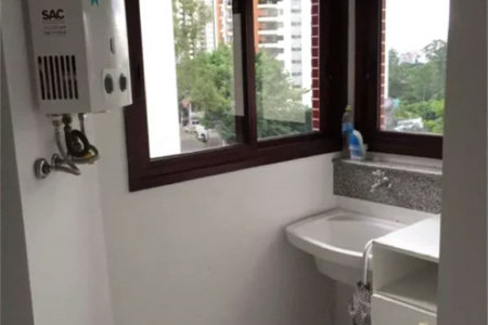 Apartamento à venda com 1 quarto em Vila Suzana, São Paulo, SP