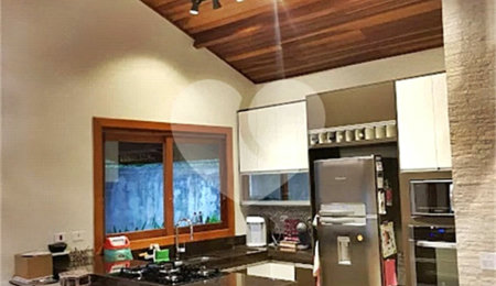 Casa à venda ou para alugar com 3 suítes no condomínio Jardim da Montanha I, Mairiporã - SP