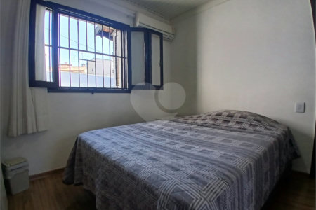 Casa à venda com 3 quartos, sendo 1 suíte,  em Recreio Maristela, Atibaia, SP