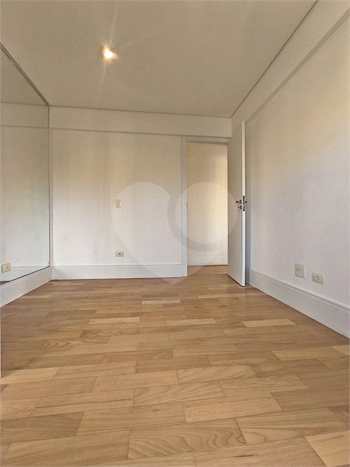 Apartamento à venda com 4 quartos, sendo 3 suítes, em Santana, São Paulo, SP
