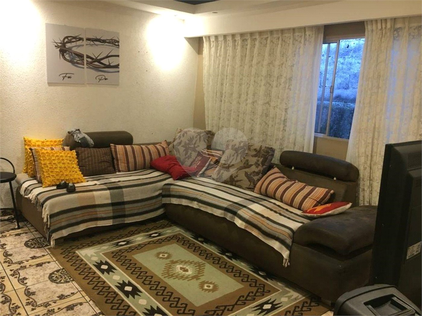 Terreno com 350m2 de área total, localizado no melhor da Vila Santa Catarina !!
