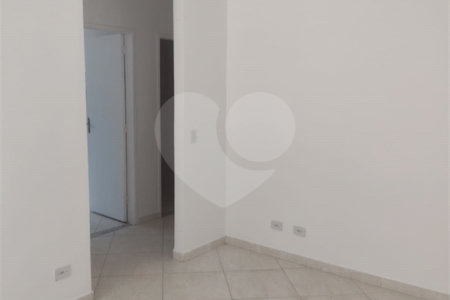 Excelente apartamento térreo no Condomínio Recanto Verde