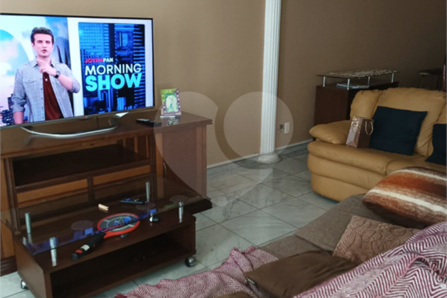 Sobrado com 4 Quartos e 4 banheiros à Venda -337 m² por R$ 850.,000 -- Jardim Vivan,-Jaraguá, São Paulo - SP