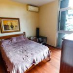 Sobrado à venda com 4 quartos, sendo 3 suítes, em Vila Sônia, São Paulo, SP