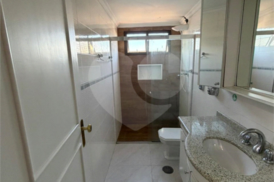 Apartamento à venda com 3 quartos, sendo 1 suíte, em Vila Guilherme, São Paulo, SP