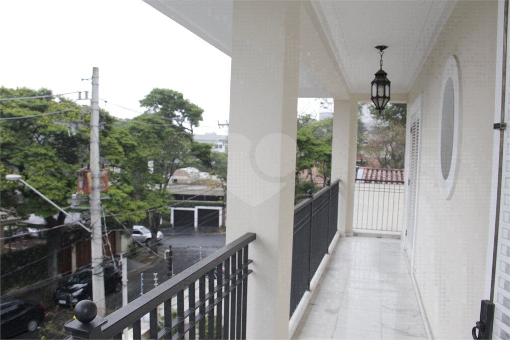 Casa à venda ou para alugar com 5 suítes em Jardim Leonor, São Paulo, SP