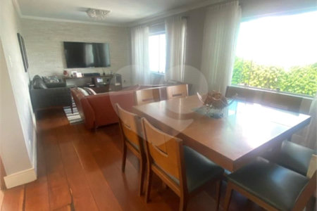 Sobrado à venda com 3 quartos, sendo 1 suíte, em Jardim São Paulo(zona Norte), São Paulo, SP