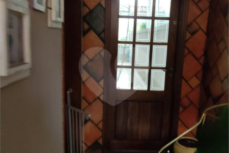 Sobrado à venda com 3 quartos, sendo 1 suíte, em Jardim Franca, São Paulo, SP