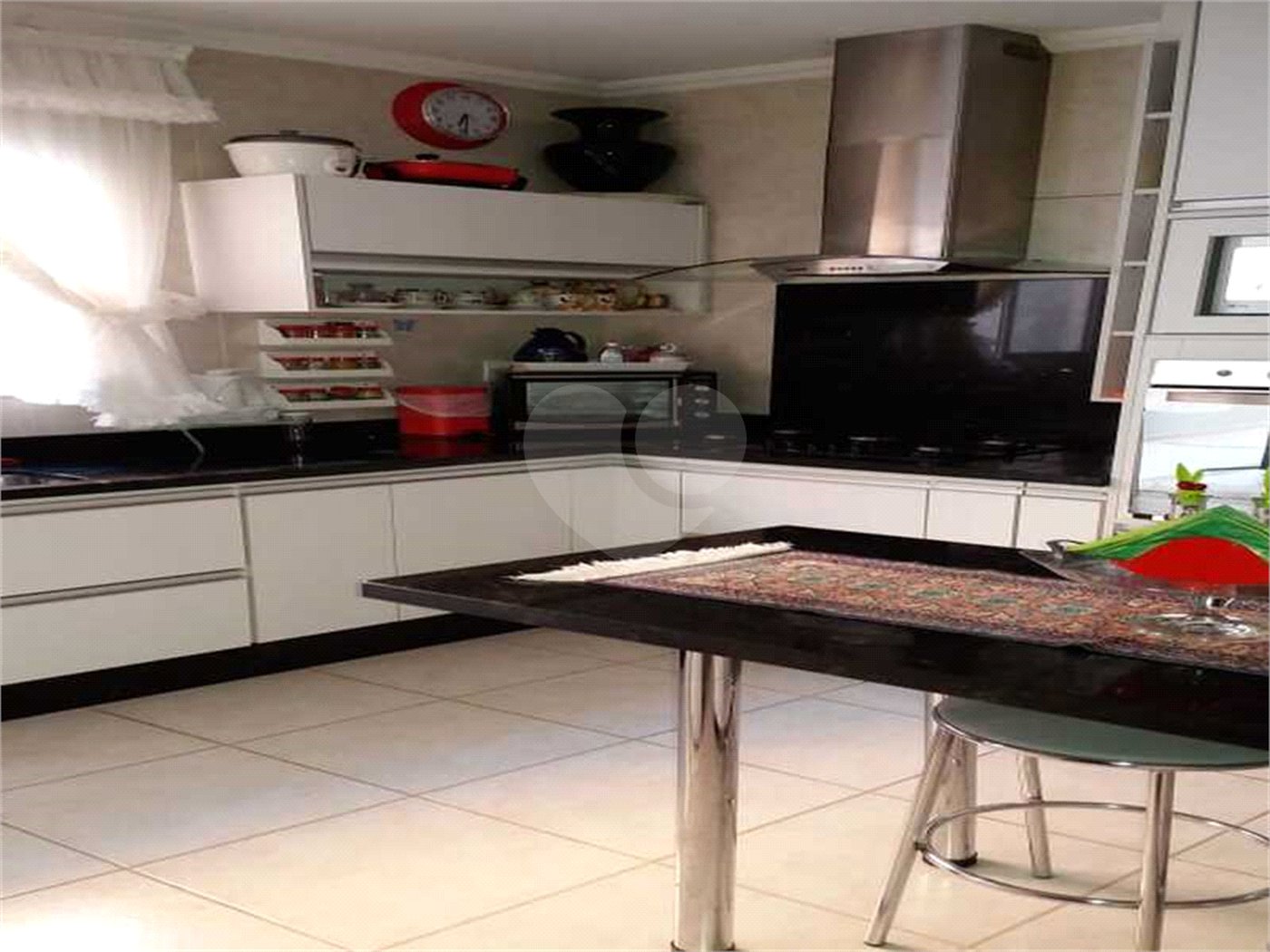 Sobrado à venda com 2 quartos, sendo 1 suíte,  em Jardim Regente, Indaiatuba, SP