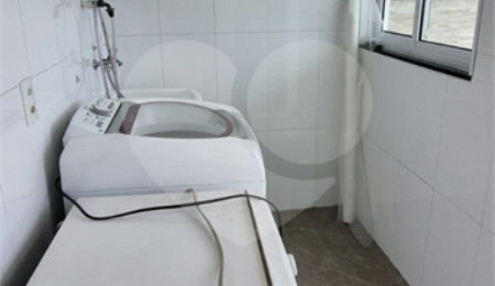 Cobertura à venda com 3 quartos, sendo 2 suítes,  em Parque das Nações, Santo André, SP