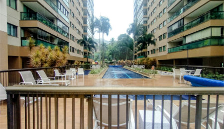 Apartamento para alugar com 3 quartos, sendo 1 suíte,  em Rio Comprido, Rio de Janeiro, RJ