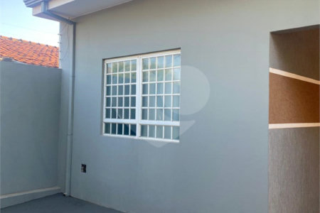 Casa Térrea à venda com 3 quartos, sendo 1 suíte, em Jardim Maria Luiza, Araraquara, SP