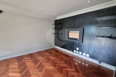 Apartamento para alugar com 6 quartos, sendo 4 suítes,  em Panamby, São Paulo, SP