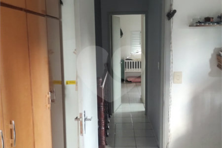 Sobrado à venda com 3 suítes em Vila Marari, São Paulo, SP