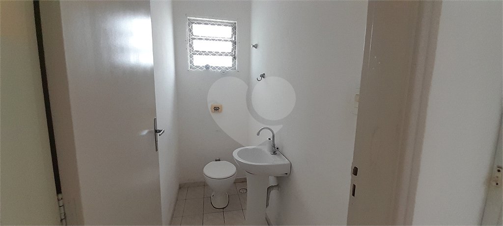 Casa à venda com 3 quartos, sendo 1 suíte, em Santo Amaro, São Paulo, SP