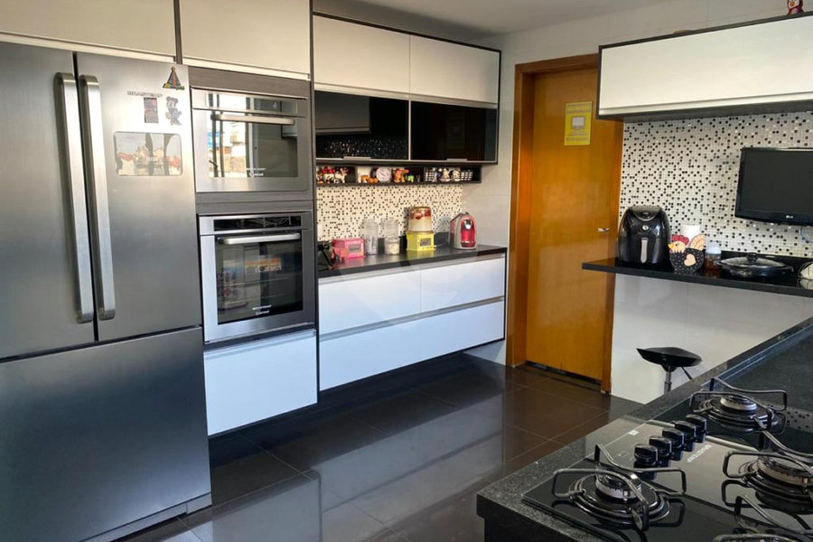 Sobrado à venda com 3 suítes em Jaçanã, São Paulo, SP