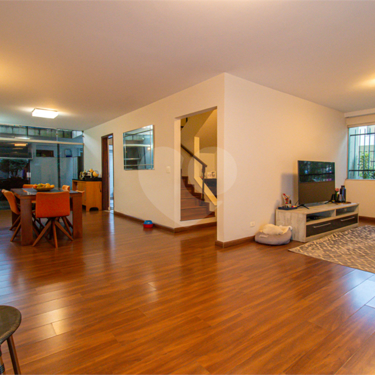 Casa à venda com 3 quartos, sendo 1 suíte, em Alto da Boa Vista, São Paulo, SP
