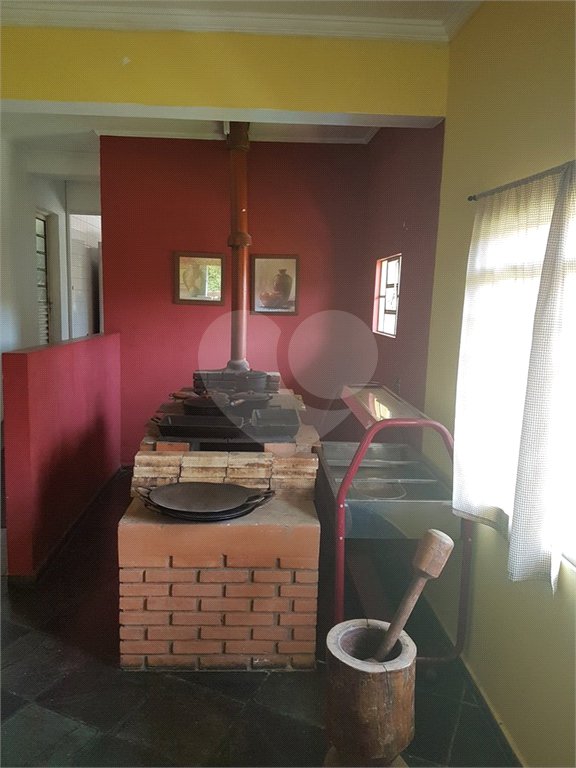 Hotel à venda com 14 quartos, sendo 13 suítes, em Rainha, Louveira, SP