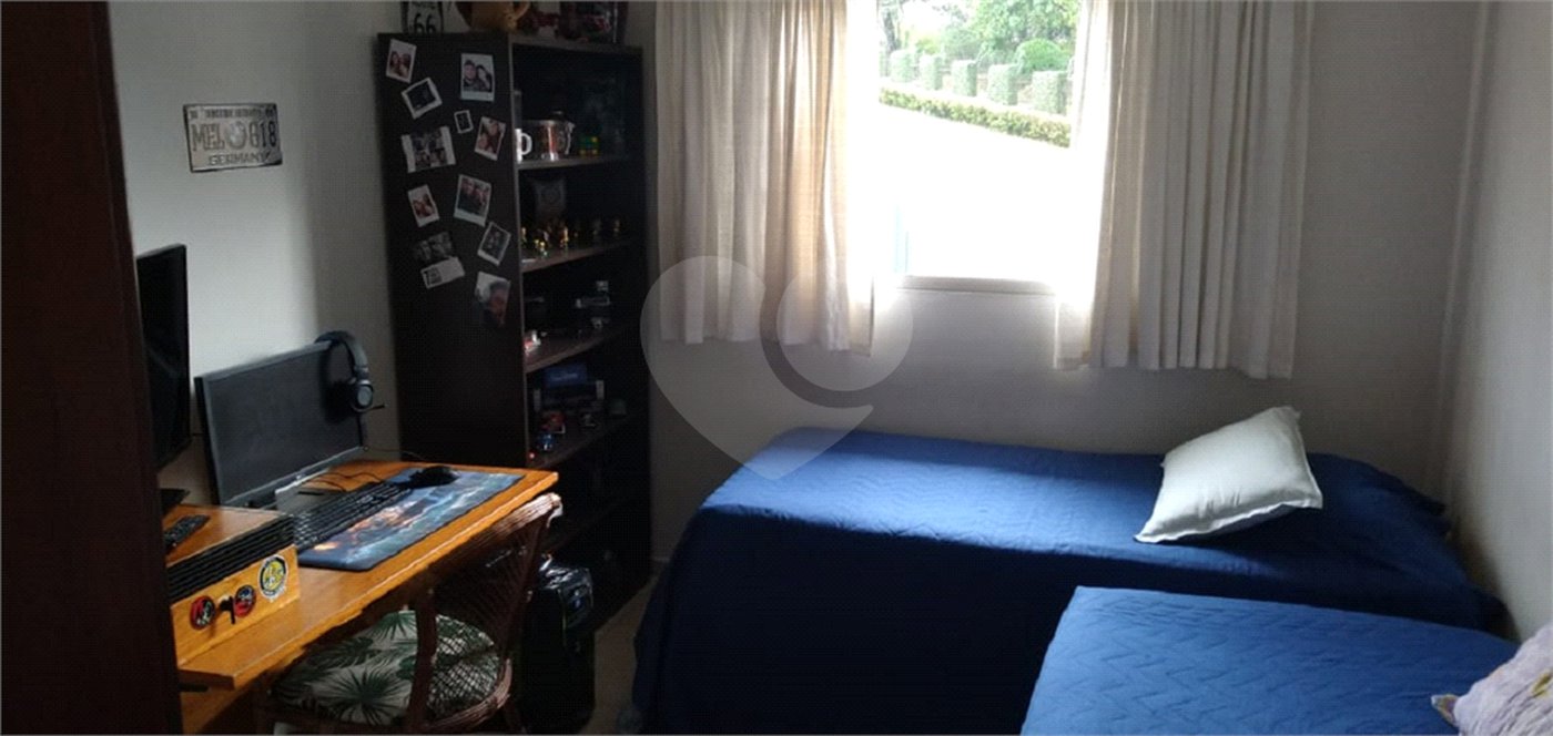 Sobrado à venda com 3 quartos, sendo 1 suíte,  em Retiro das Fontes, Atibaia, SP