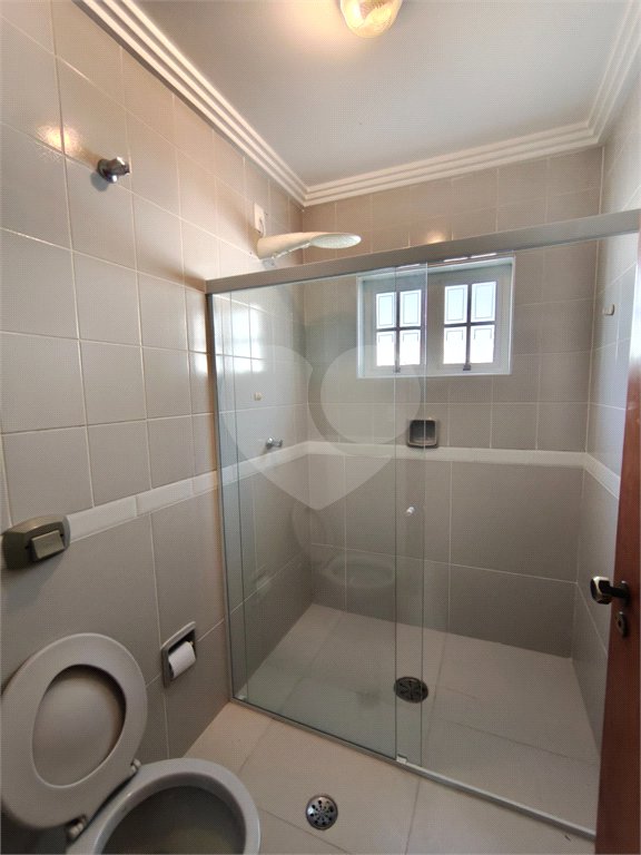 Casa à venda ou para alugar com 3 suítes no condomínio Estância Marambaia, Vinhedo - SP