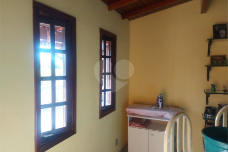 Casa à venda com 3 quartos, sendo 2 suítes, em Capela, Vinhedo, SP