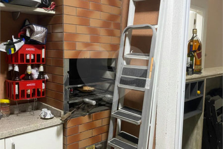 Casa à venda com 3 quartos, sendo 1 suíte,  no condomínio Vida Verde 1, Suzano - SP