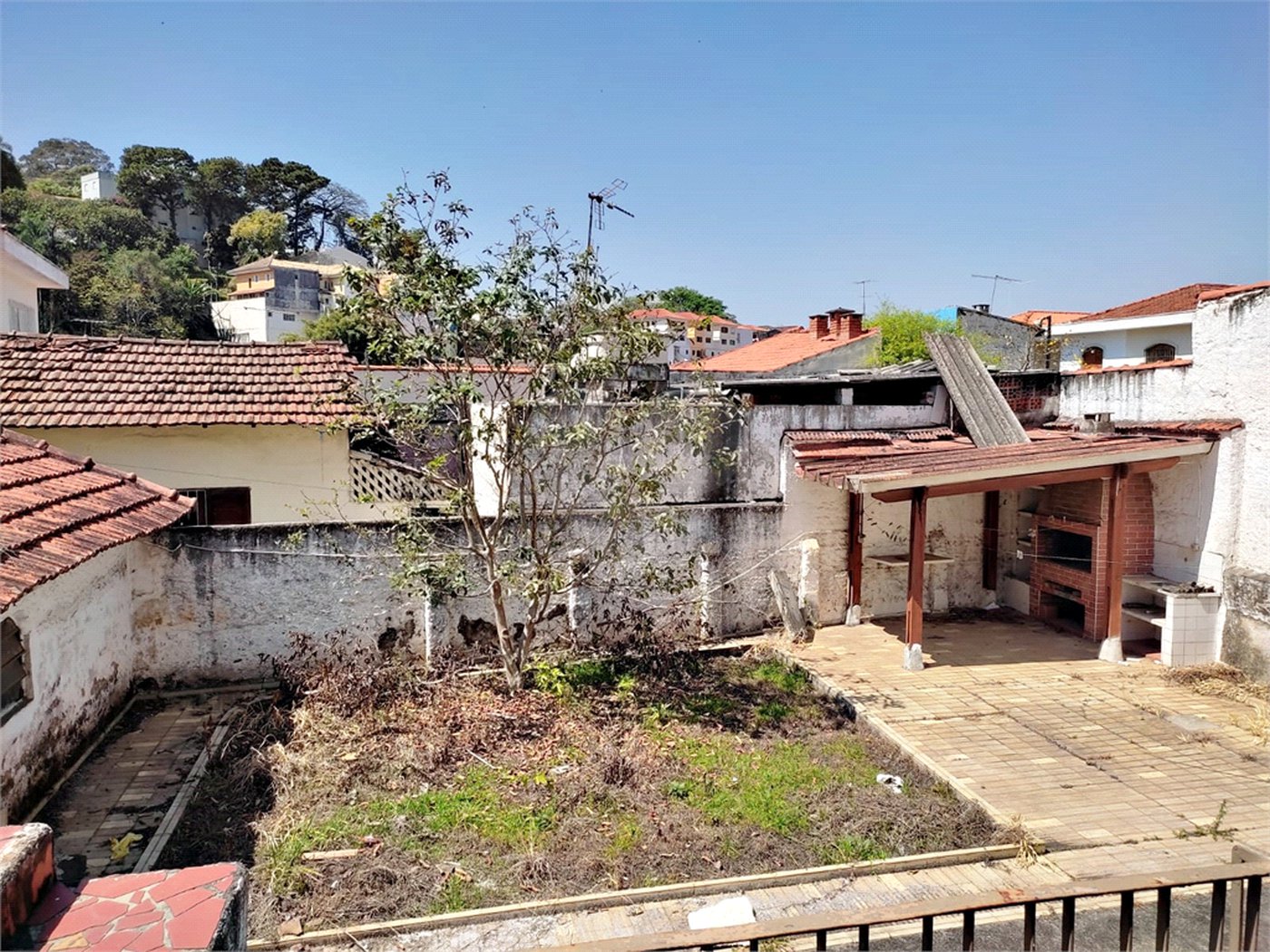 Casa Térrea à venda com 3 quartos em Horto, São Paulo, SP