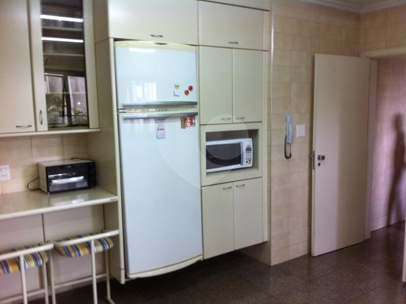 Apartamento à venda com 4 suítes em Real Parque, São Paulo, SP
