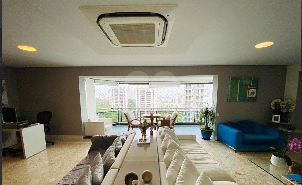 Apartamento à venda com 4 suítes em Santo Amaro, São Paulo, SP