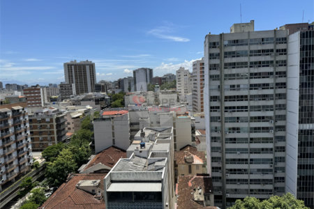 Apartamento à venda com 4 quartos, sendo 2 suítes,  em Tijuca, Rio de Janeiro, RJ
